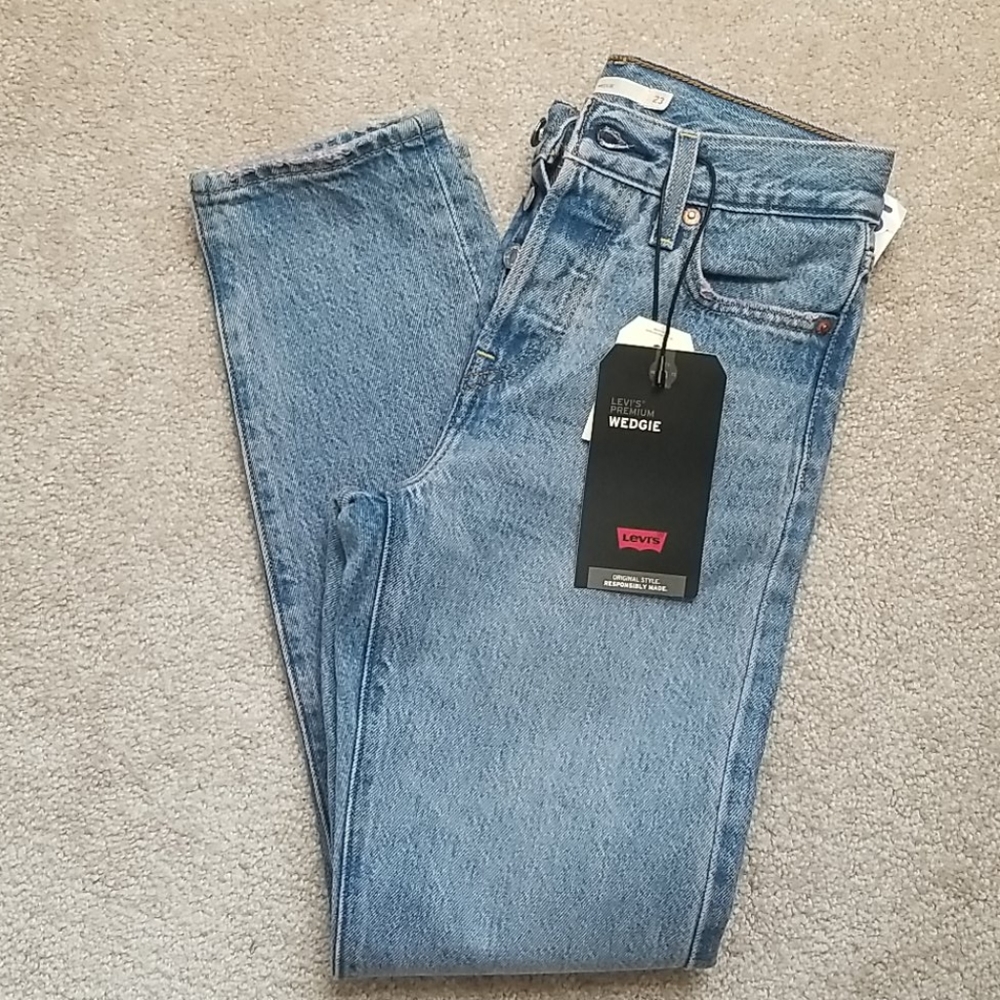 Levi's Premium Wedgie jeans